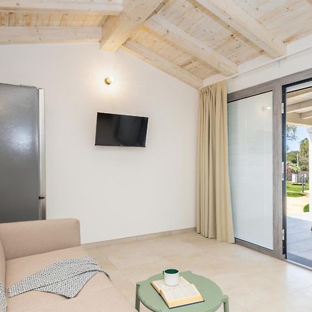 Residence Villa Giulia Àrbatax Екстериор снимка