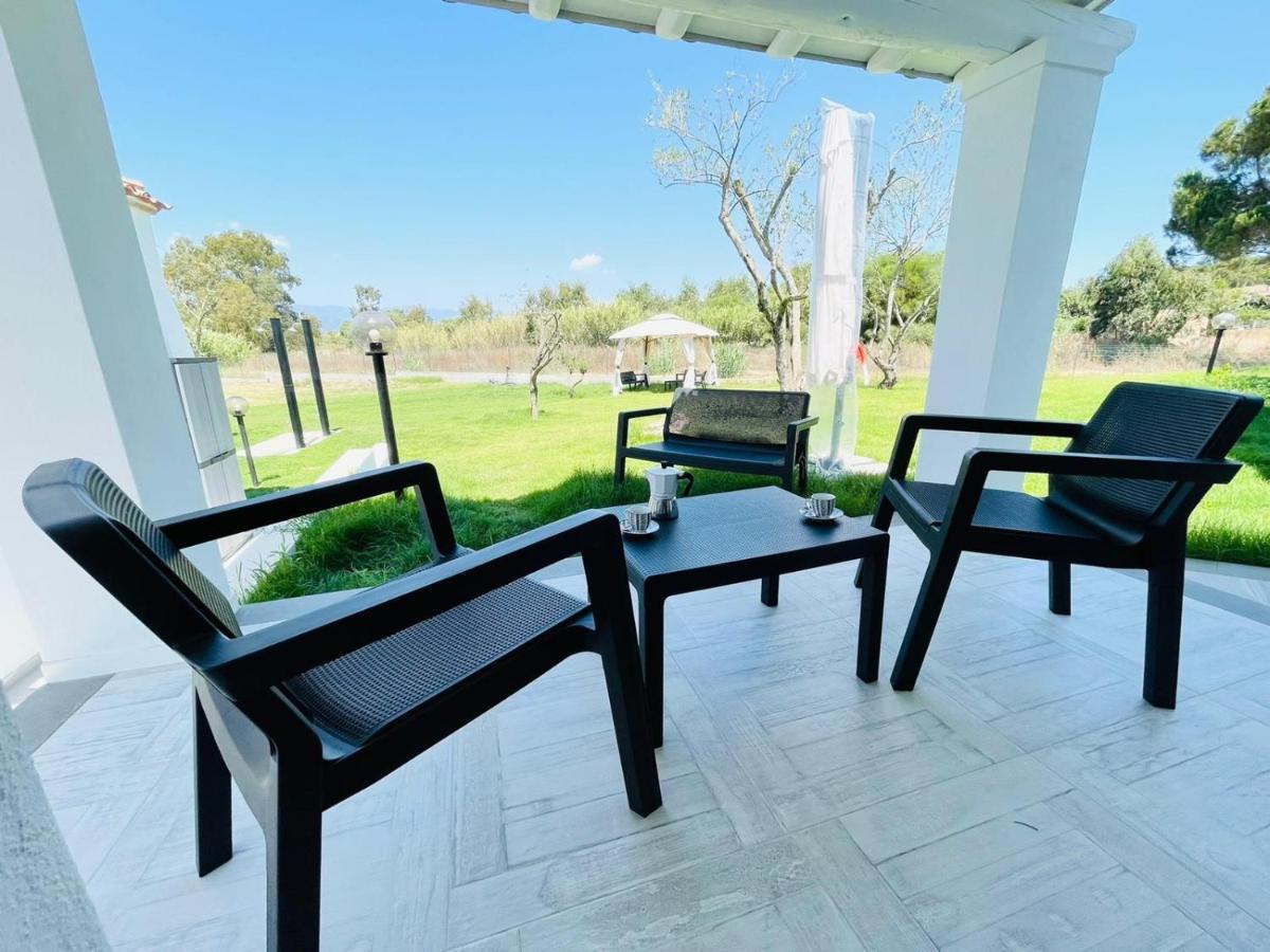 Residence Villa Giulia Àrbatax Екстериор снимка