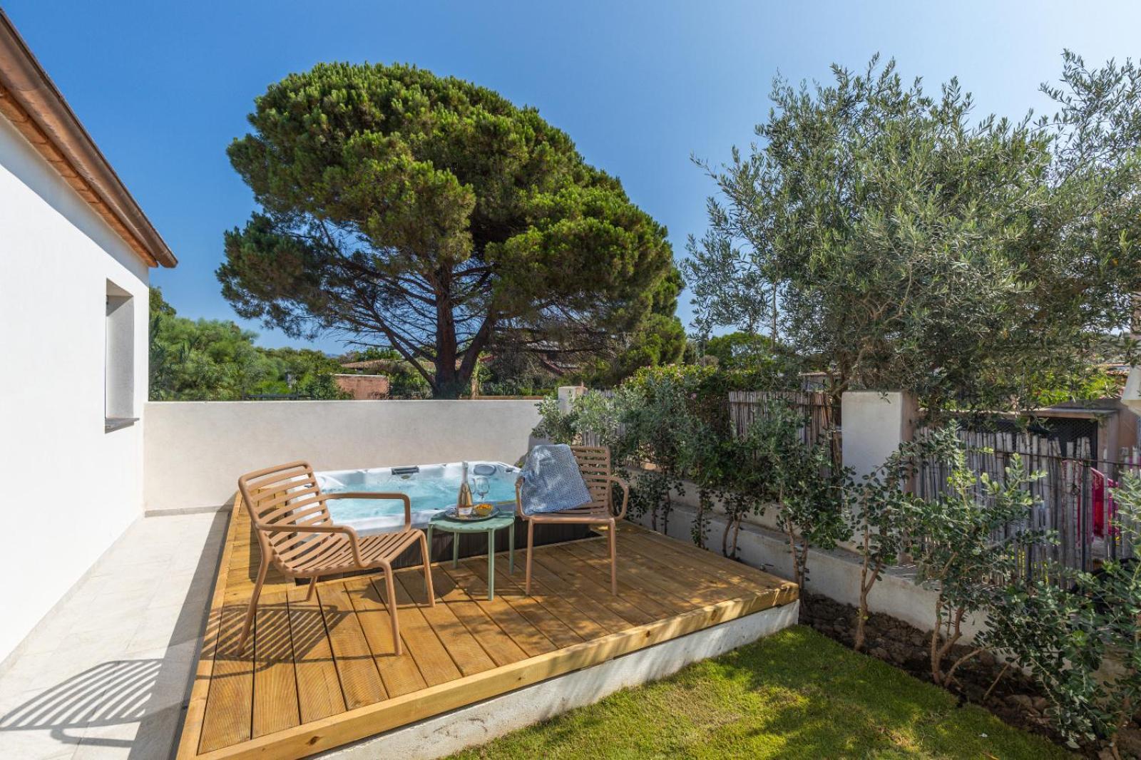 Residence Villa Giulia Àrbatax Екстериор снимка
